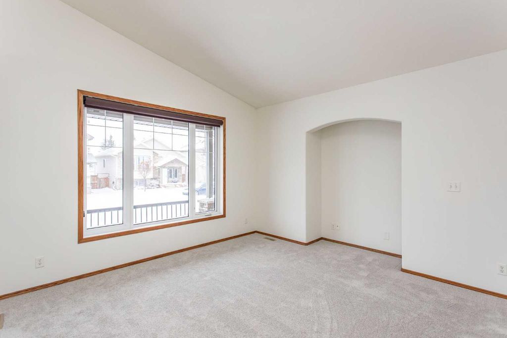 Photo of 63 Vickers Close, Red Deer, AB T4R 0E6 (MLS # A2287411)