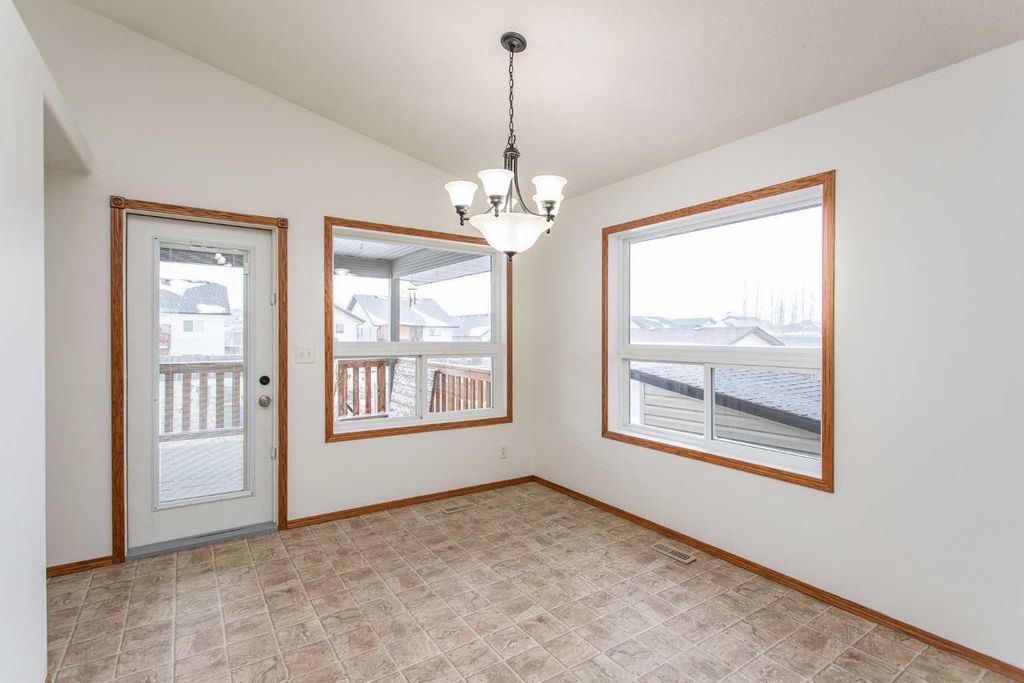 Photo of 63 Vickers Close, Red Deer, AB T4R 0E6 (MLS # A2287411)