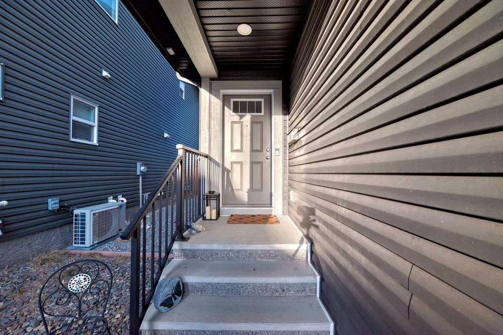 Photo of 284 Paint Horse Drive, Cochrane, AB T4C 2M3 (MLS # A2252503)