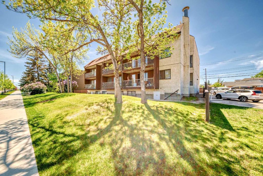 Photo of 1113 37 Street SW #203, Calgary, AB T3C 1S5 (MLS # A2225968)