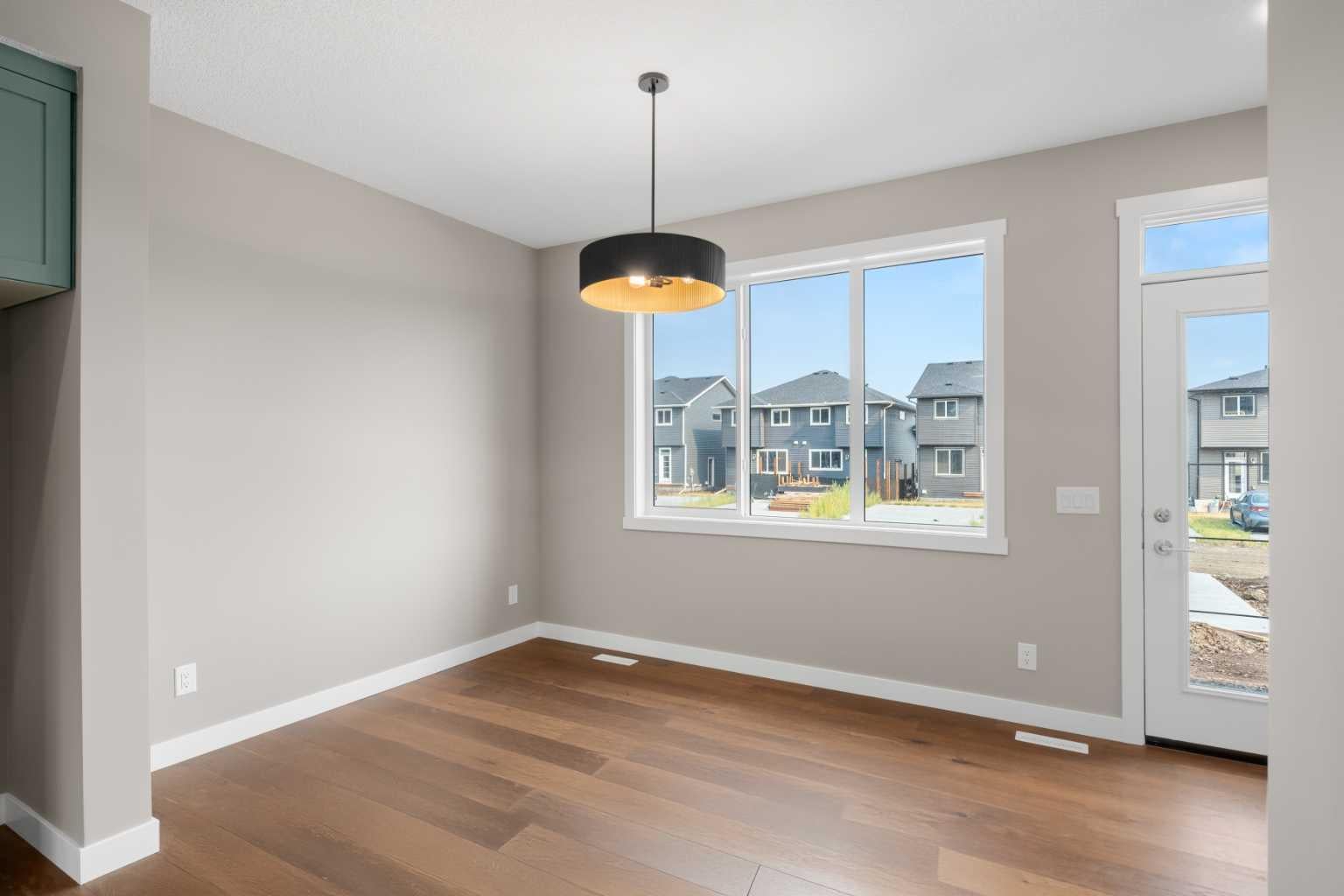 94 Sora Gardens SE