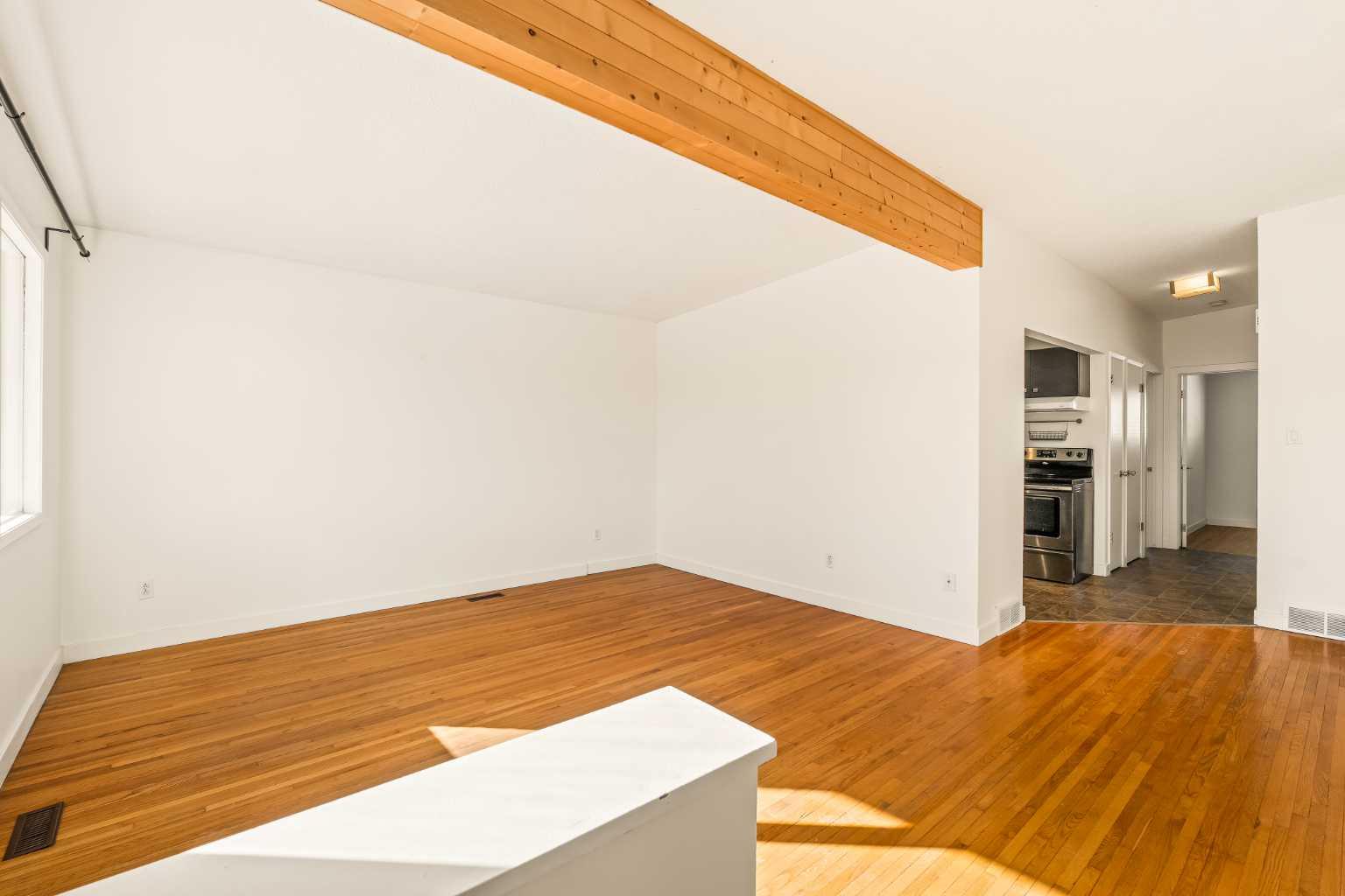 75 Galbraith Drive SW