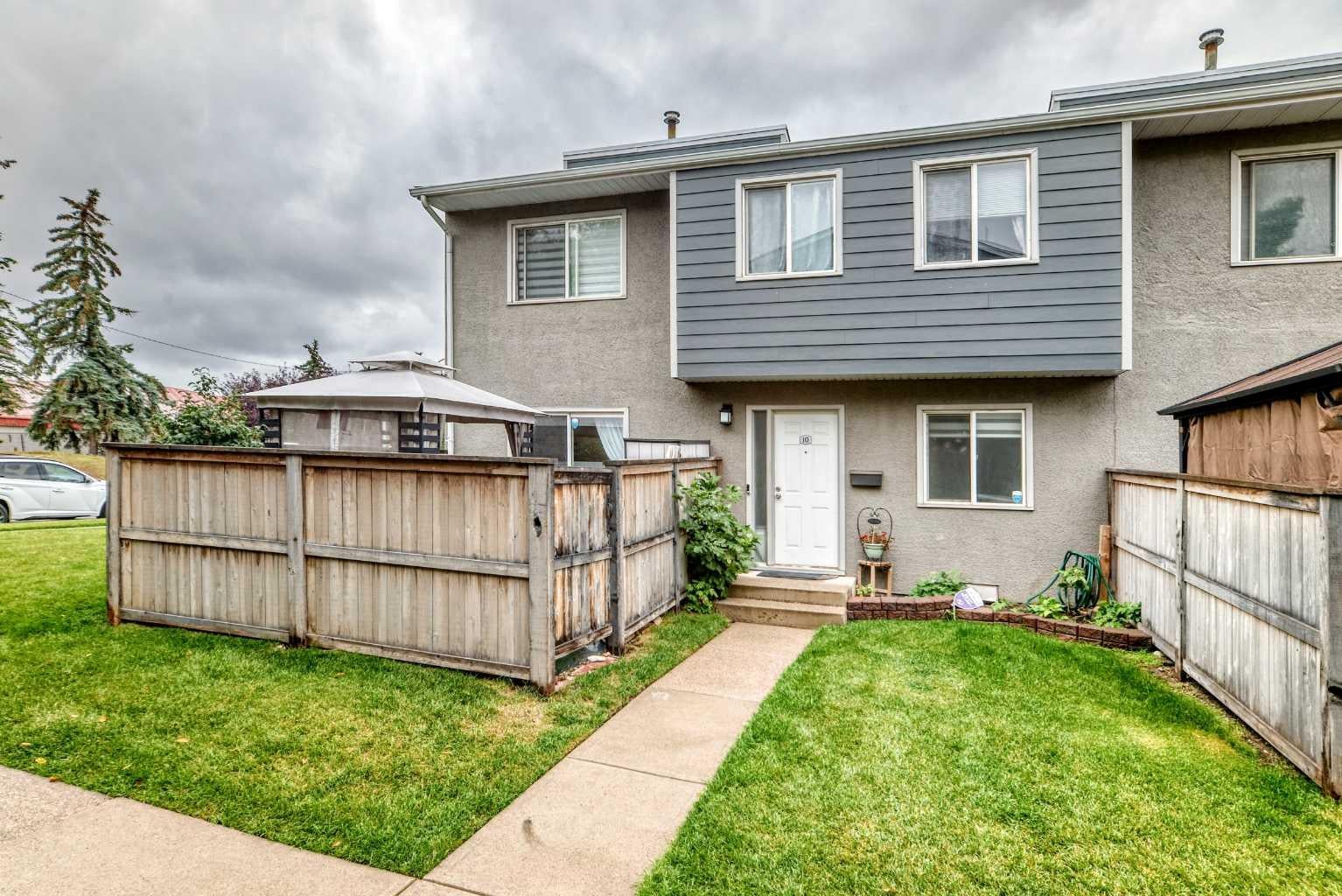 219 90 Avenue SE 10