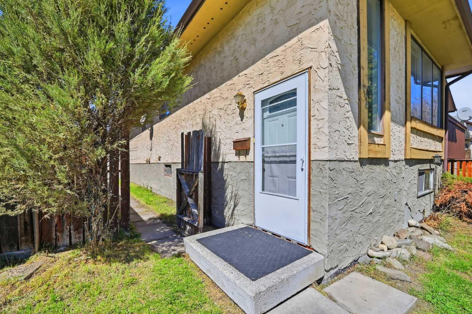 62 Templeson Crescent NE