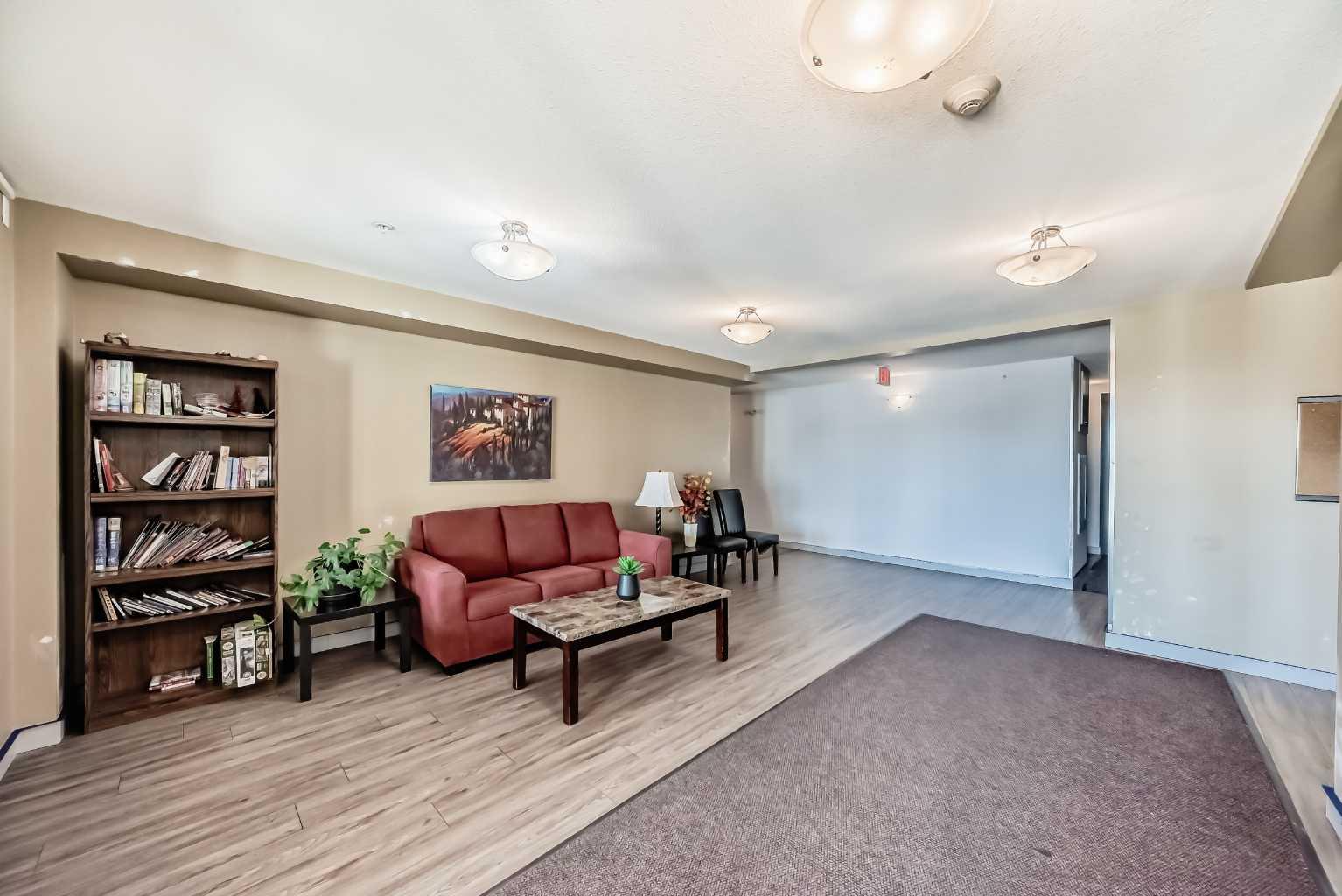 195 Kincora Glen Road NW 412