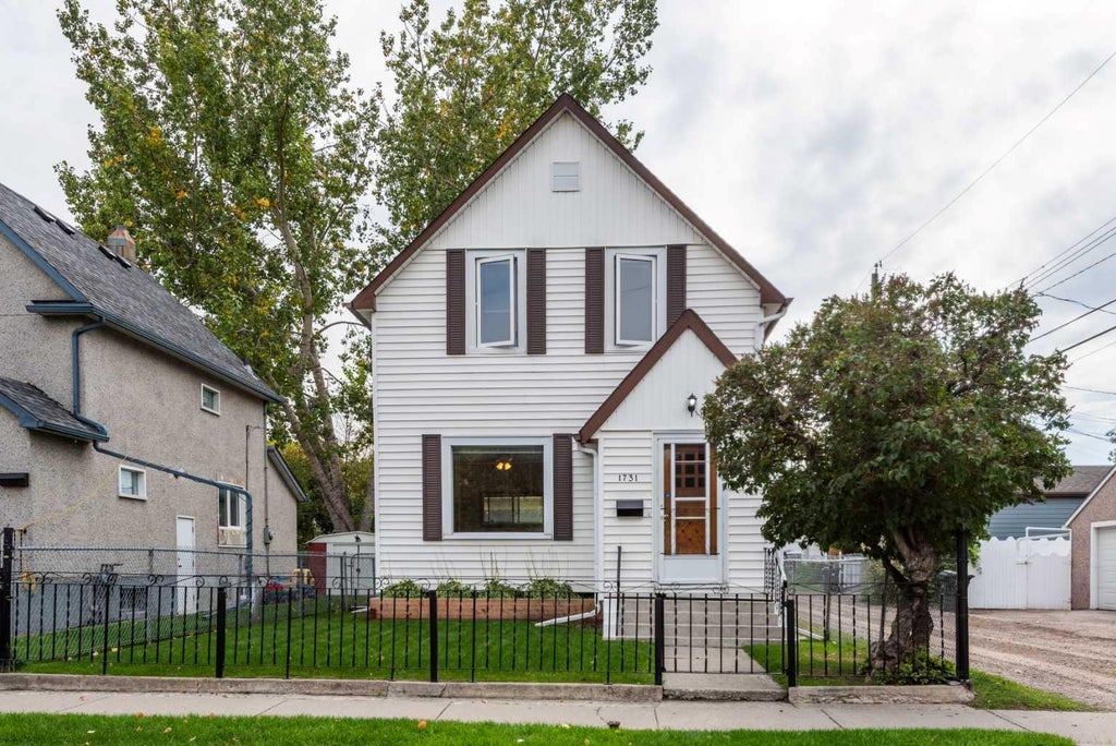 Photo of 1731 26 Avenue SE, Calgary, AB T2G 1S1 (MLS # A2348151)