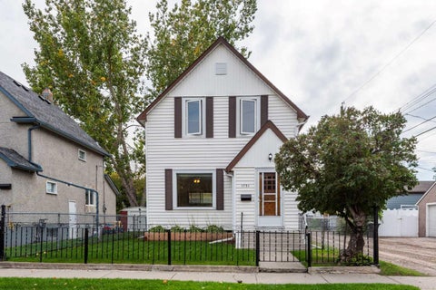 Photo of 1731 26 Avenue SE, Calgary, AB T2G 1S1 (MLS # A2348151)