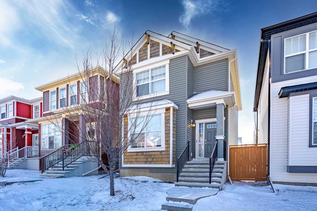 Photo of 29 Evansridge Circle NW, Calgary, AB T3P 0H9 (MLS # A2295530)