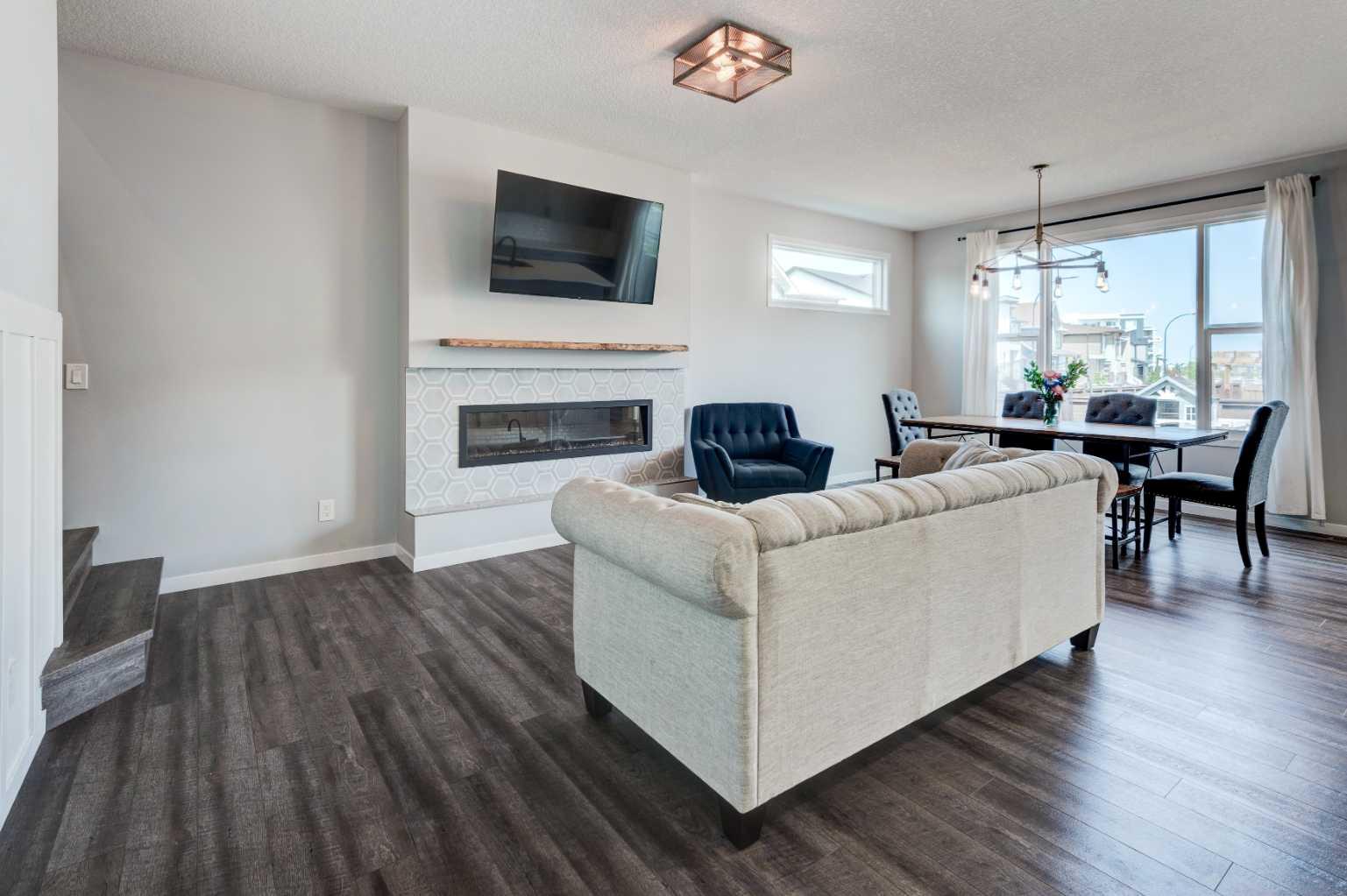 10 Seton Parade SE