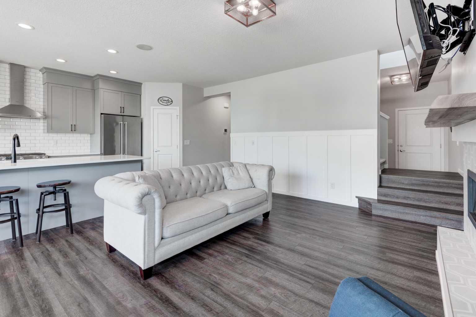 10 Seton Parade SE