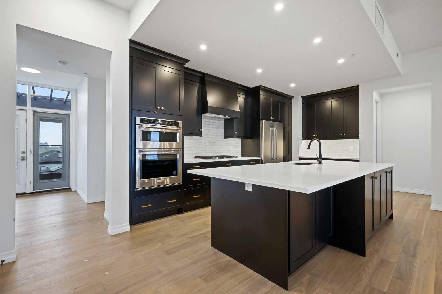 130 Marina Cove SE 301