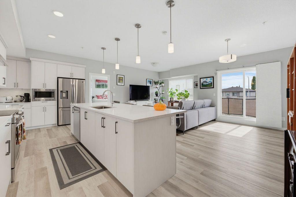 300 Harvest Hills Place NE 204