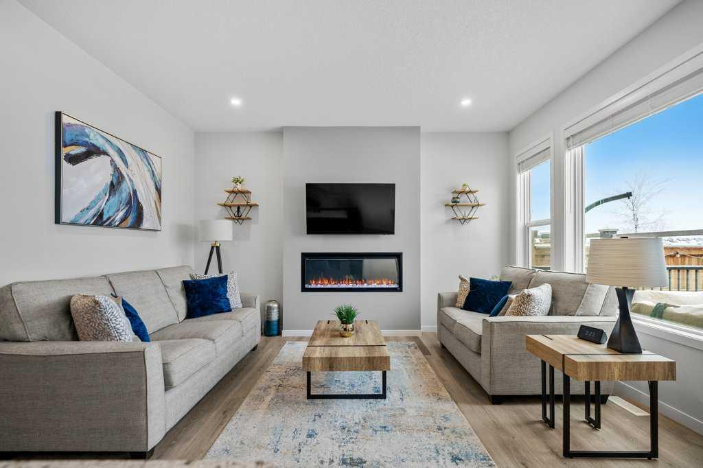 102 Creekside Way SW