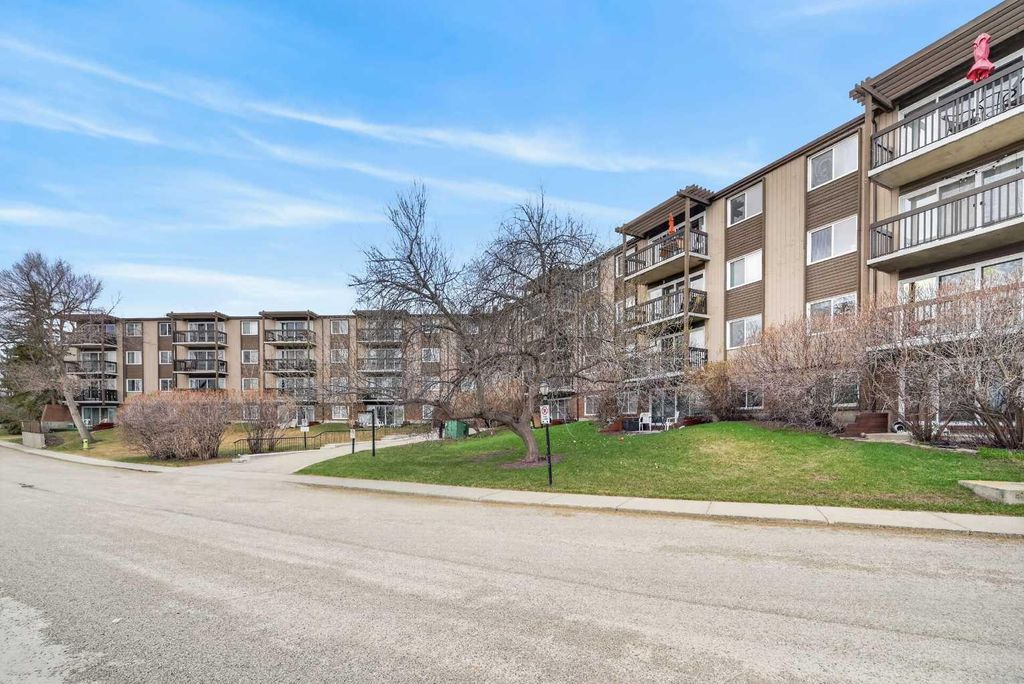 Photo of 8948 Elbow Drive SW #602, Calgary, AB T2H 0V9 (MLS # A2287946)