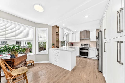 Tiny photo for 4037 42 Street NW #242, Calgary, AB T3A 2M9 (MLS # A2340164)