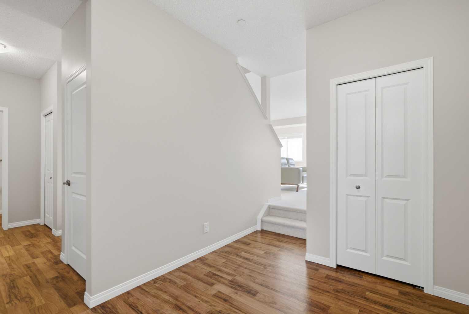 1456 Livingston Way NE