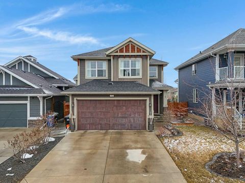 173 Auburn Sound Close SE Calgary AB T3M 2G4