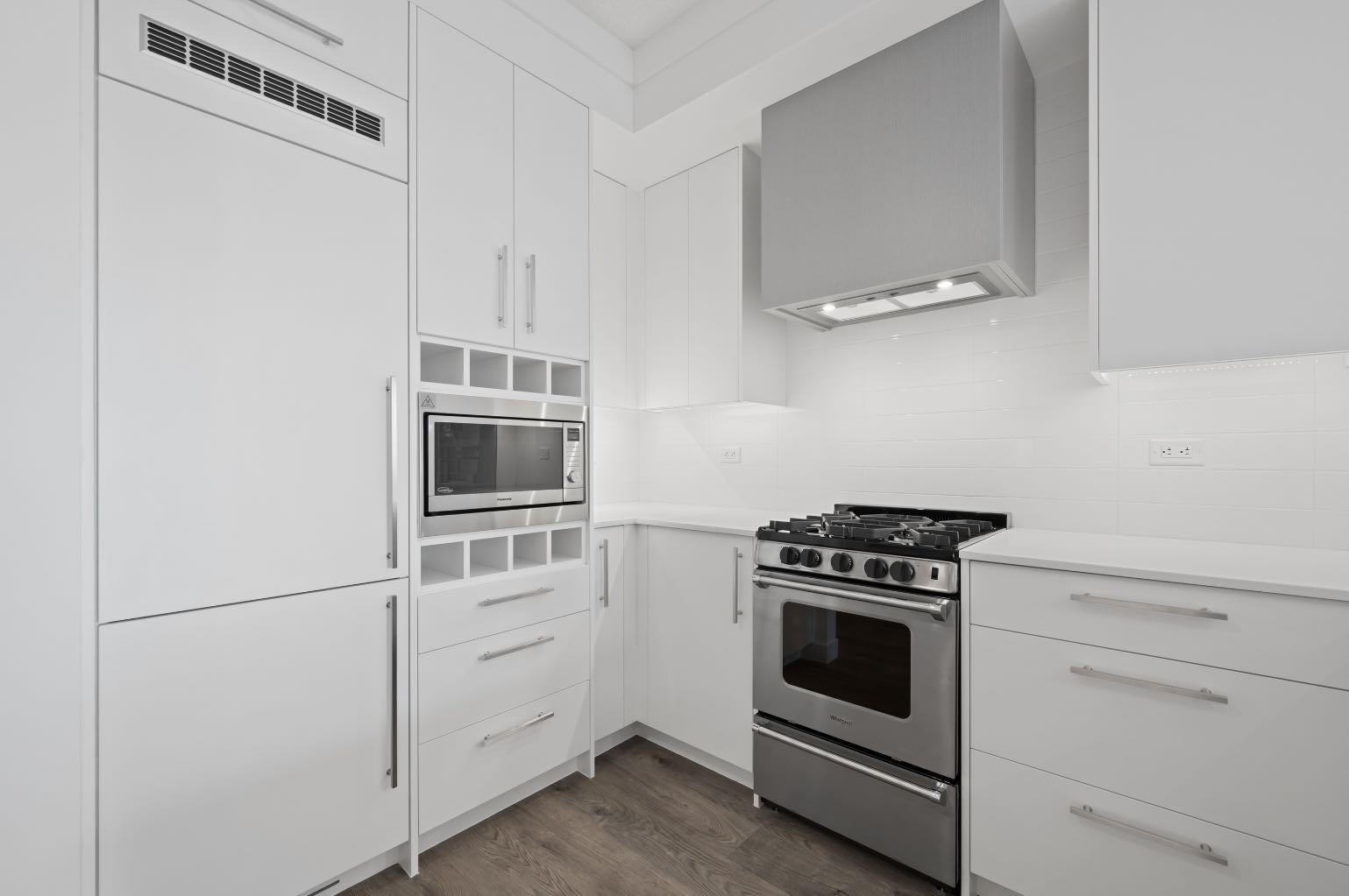 8370 Broadcast Avenue SW 402