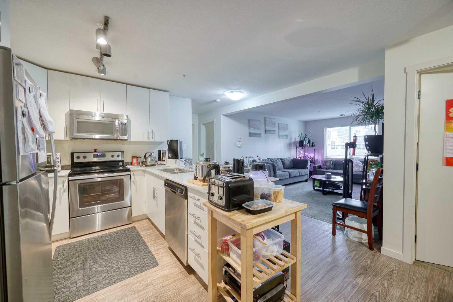 181 Skyview Ranch Manor NE 3112