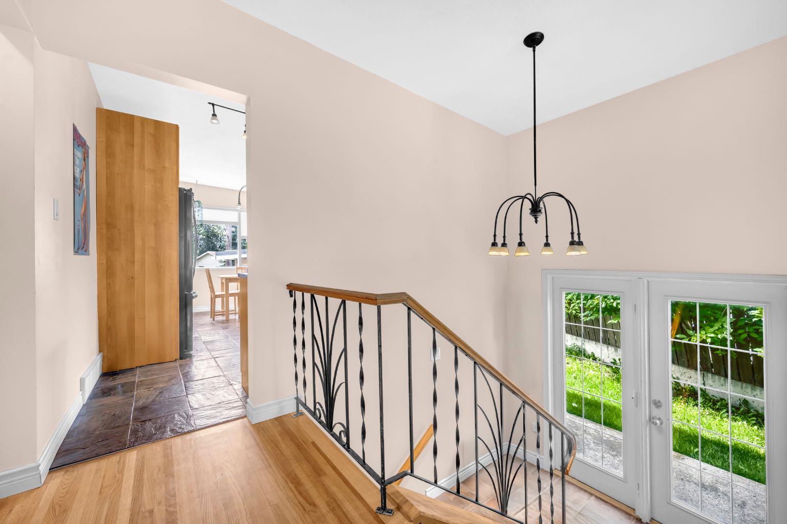 4013 & 4015 Vance Place NW
