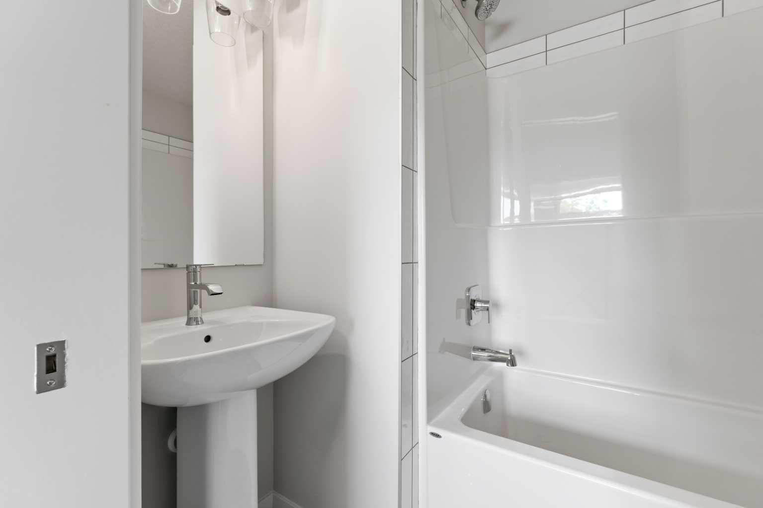 285 Chelsea Court 113