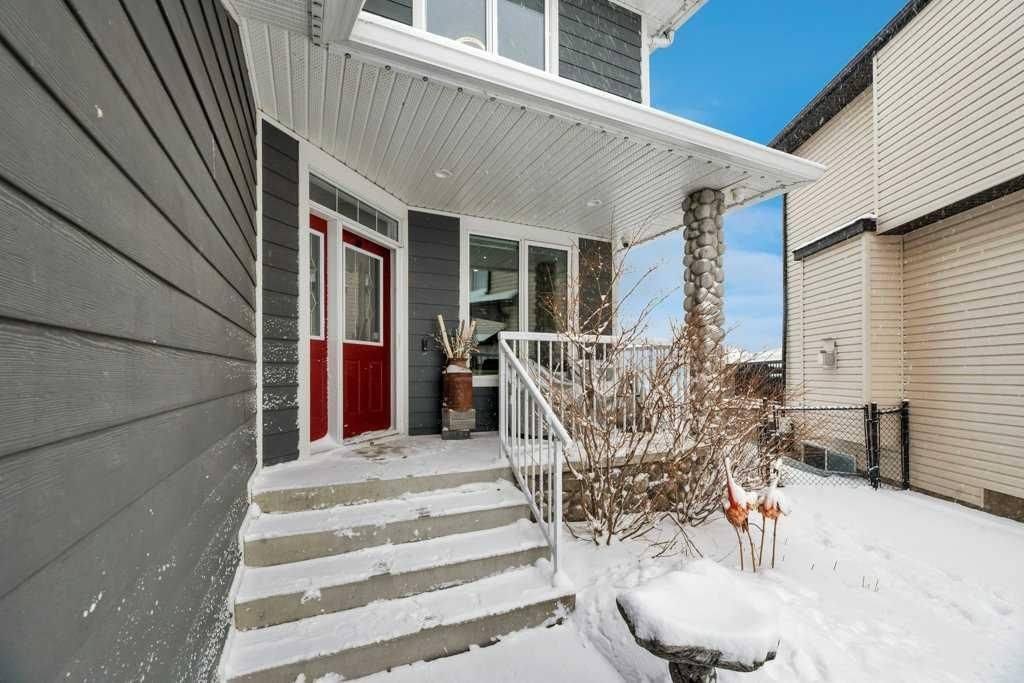 Photo of 392 Rainbow Falls Way, Chestermere, AB T1X 1S6 (MLS # A2293151)