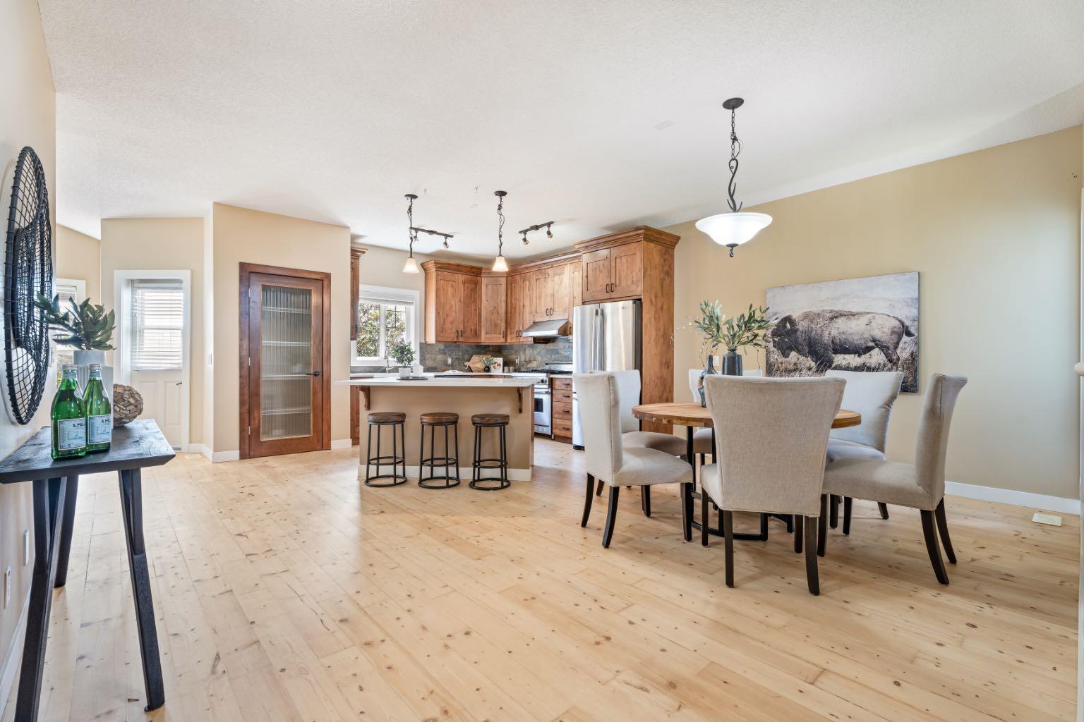 135 Drake Landing View