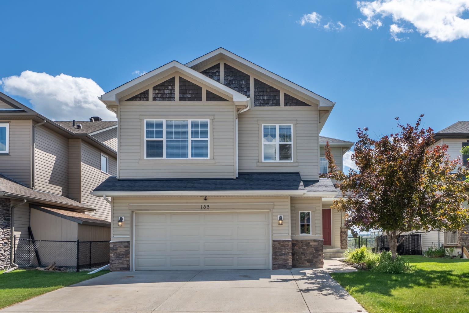135 Drake Landing View