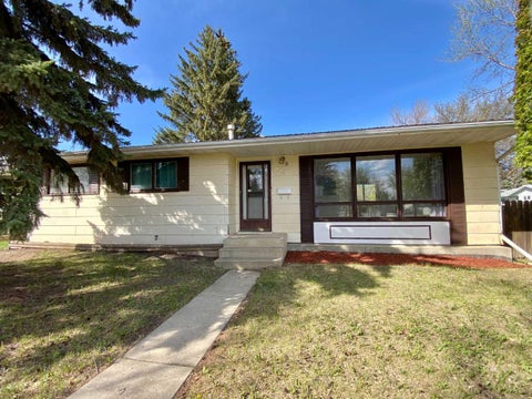 Photo of 6302 Marler Drive, Camrose, AB T4V 2X6 (MLS # A2310708)