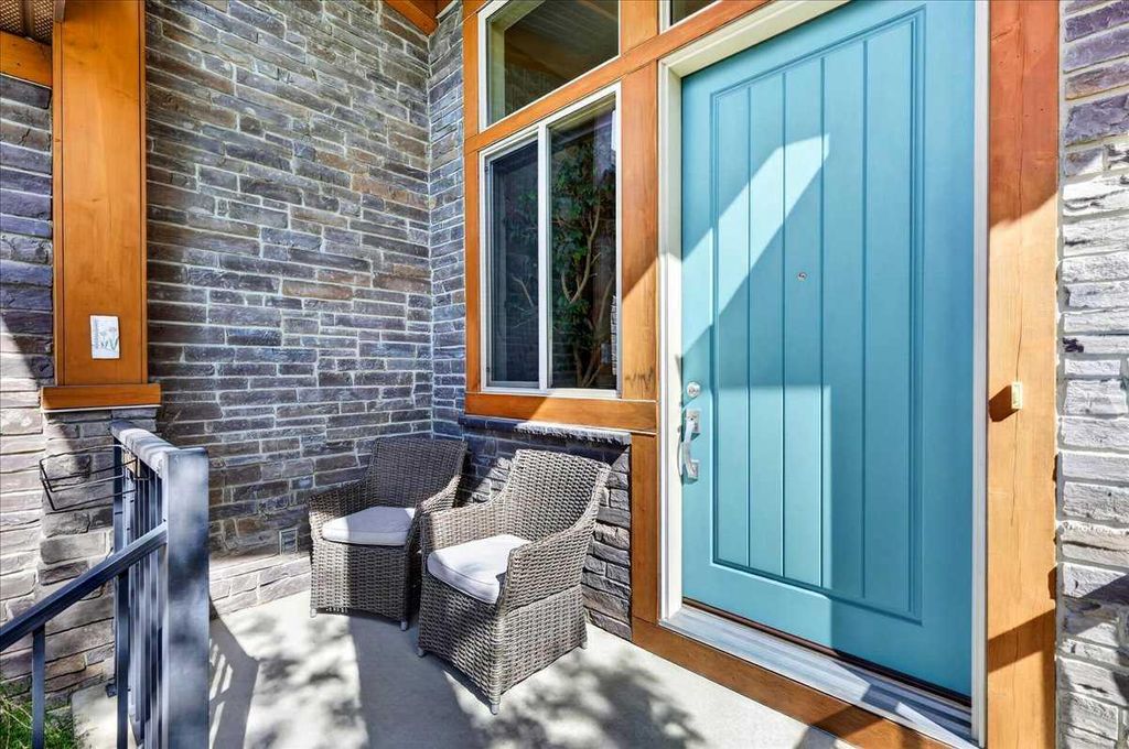 Photo of 295 Tremblant Way SW, Calgary, AB T3H 0S8 (MLS # A2327255)