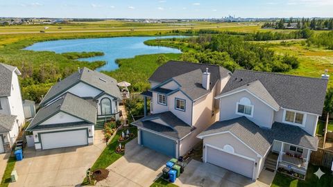 Photo of 47 Anaheim Crescent NE, Calgary, AB T1Y 7B8 (MLS # A2292009)