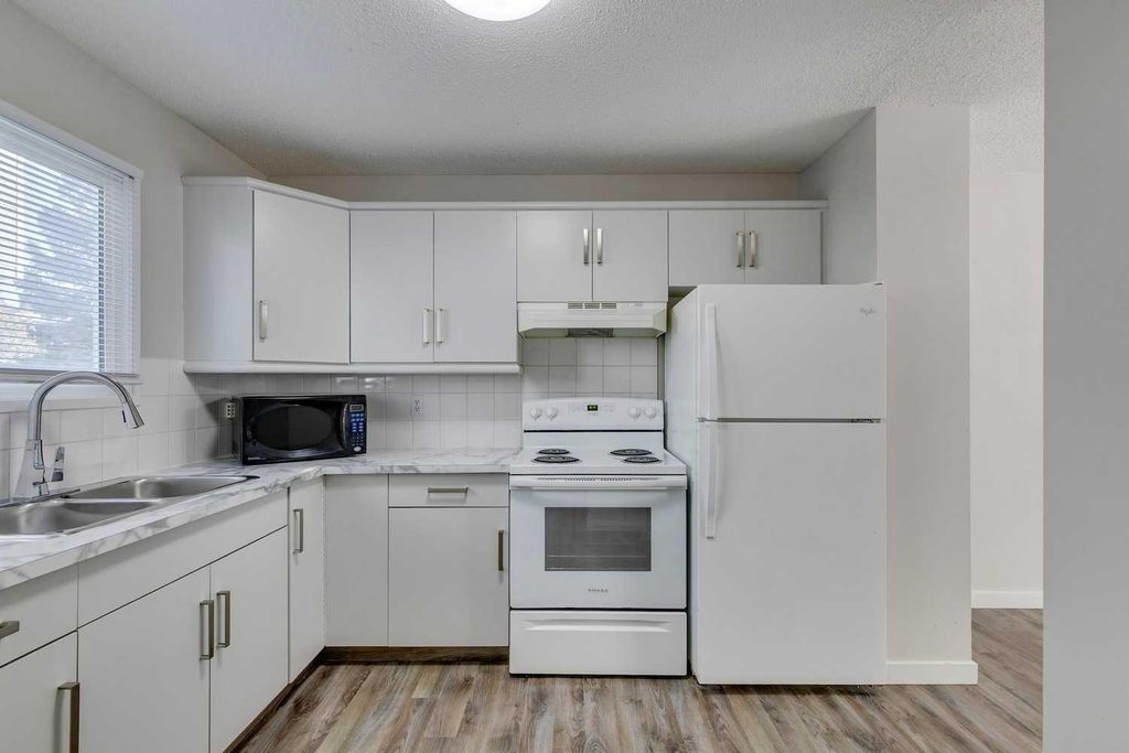 Photo of 219 90 Avenue SE #52, Calgary, AB T2J 0A3 (MLS # A2276614)