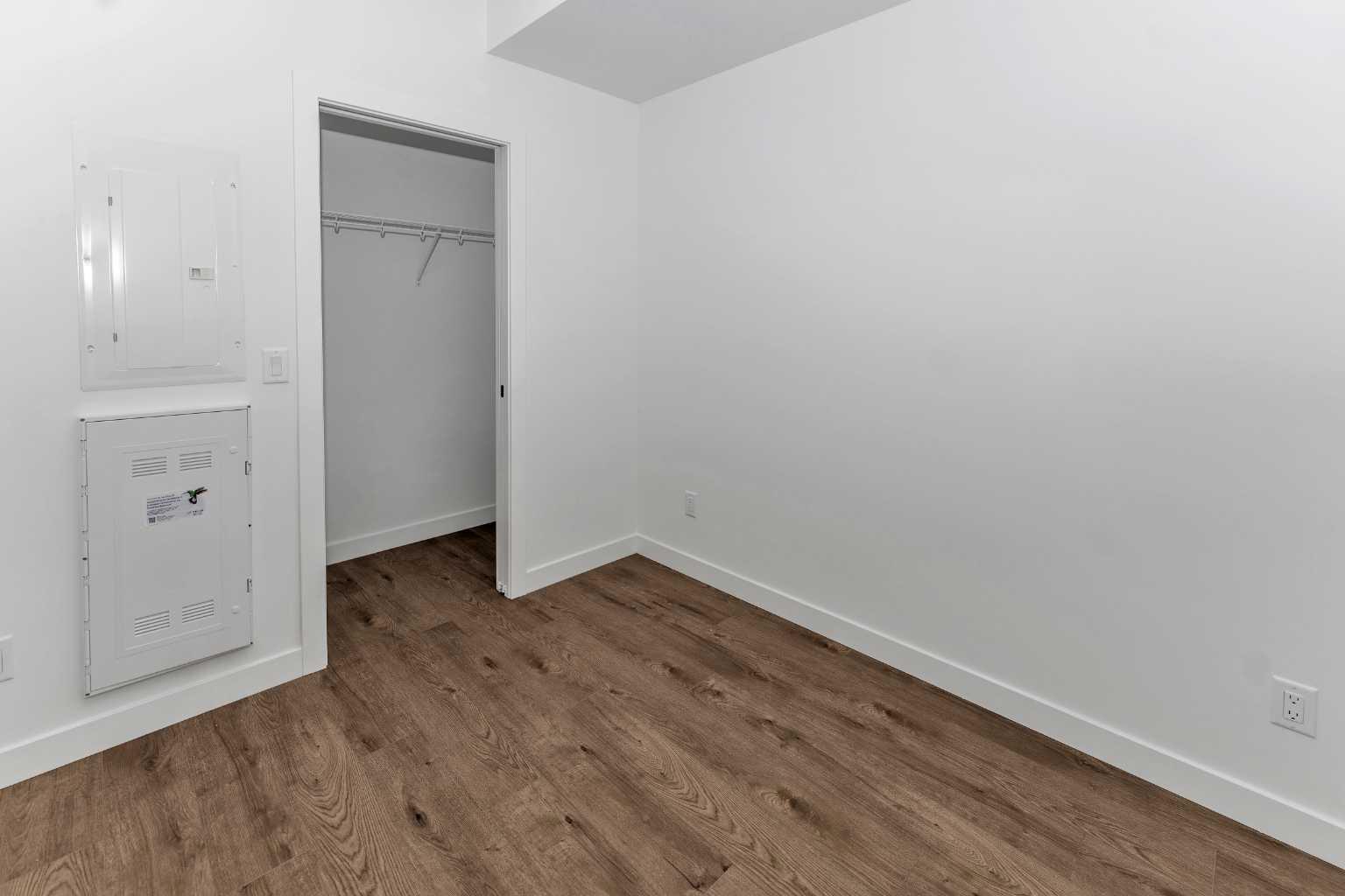 110 18A Street NW 305