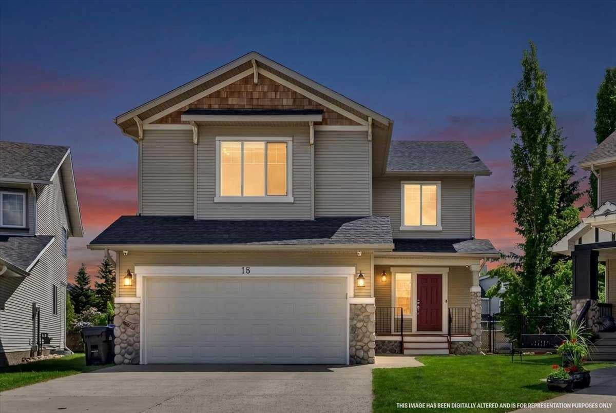 18 Cougarstone Bay SW