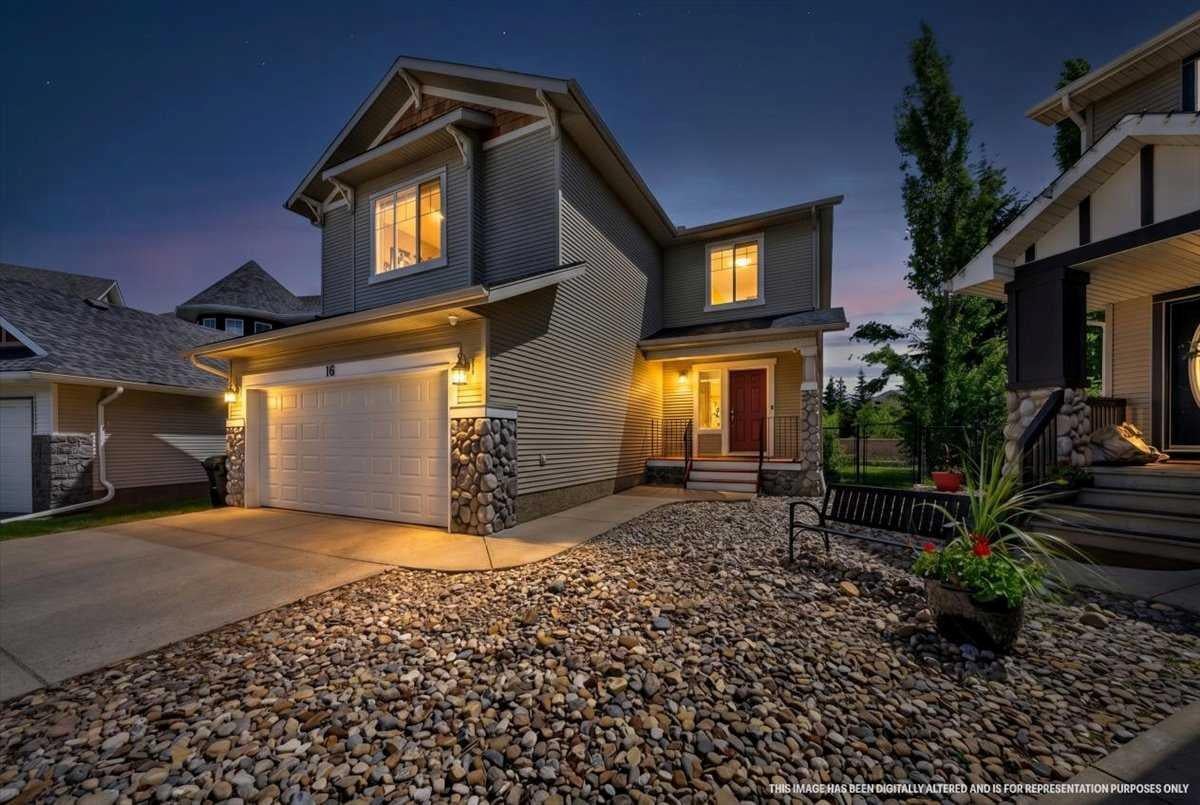 18 Cougarstone Bay SW