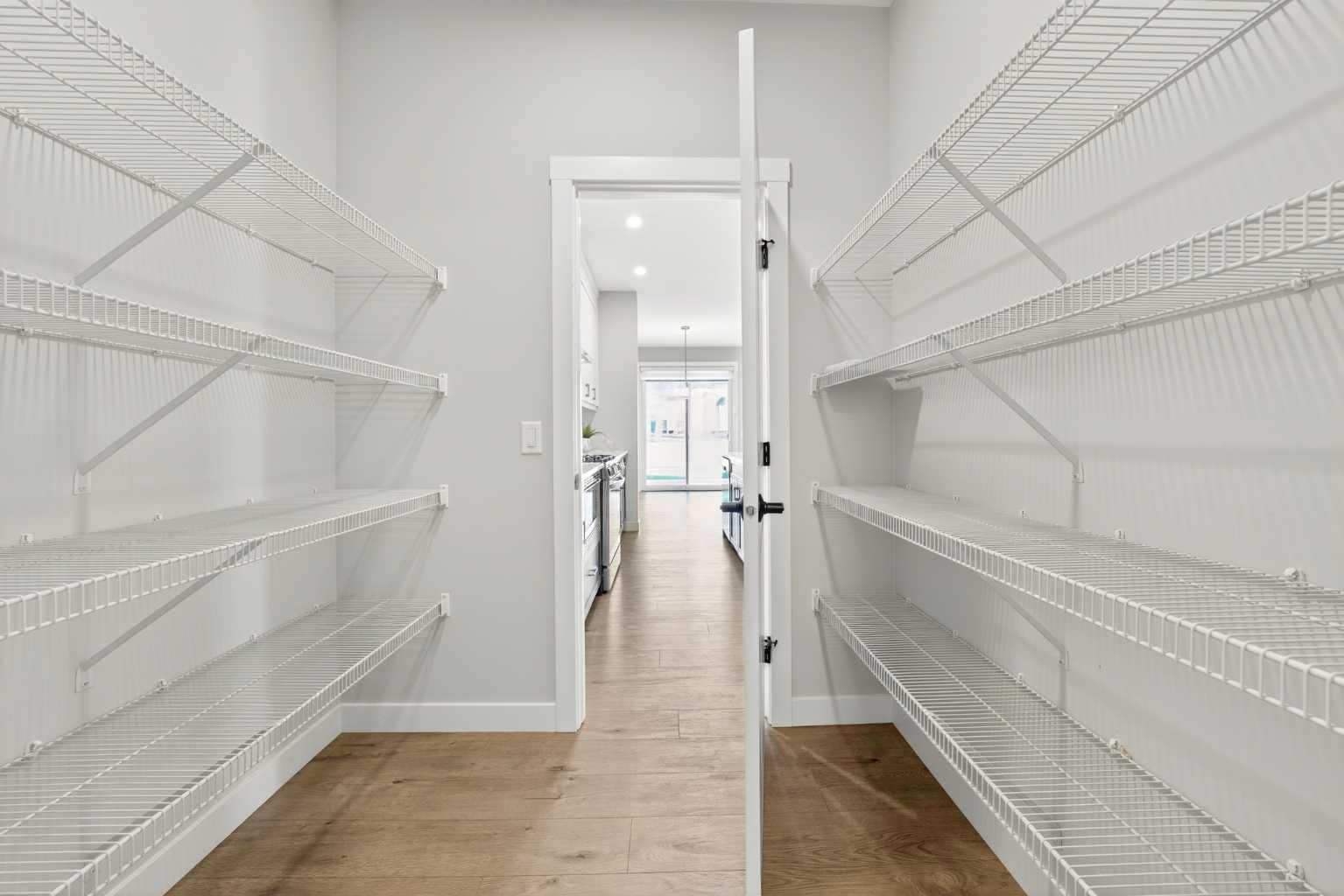 61 Calhoun Crescent NE