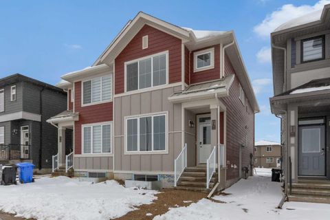 Photo of 26 Setonvista Grove SE, Calgary, AB T3M 4H8 (MLS # A2298056)