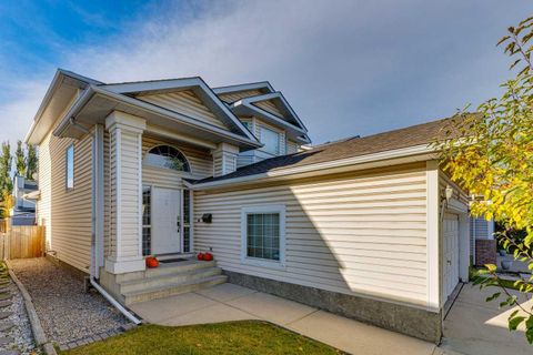 33 River Rock Crescent SE Calgary AB T2C 4J4
