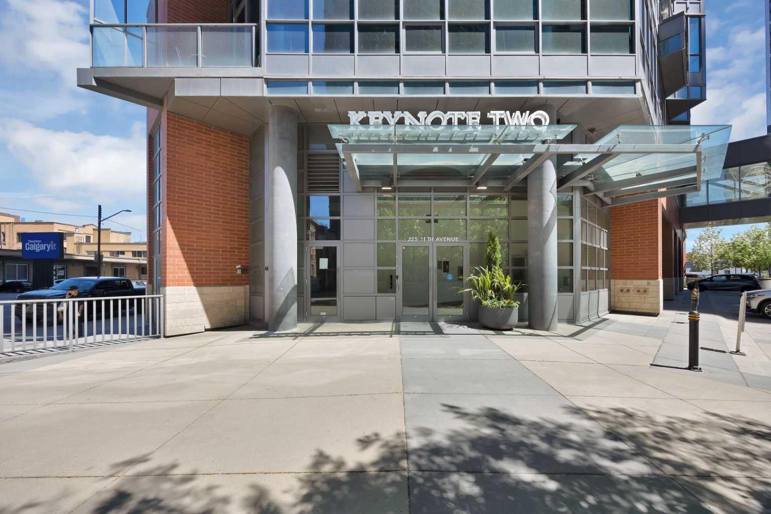 225 11 Avenue SE 1003