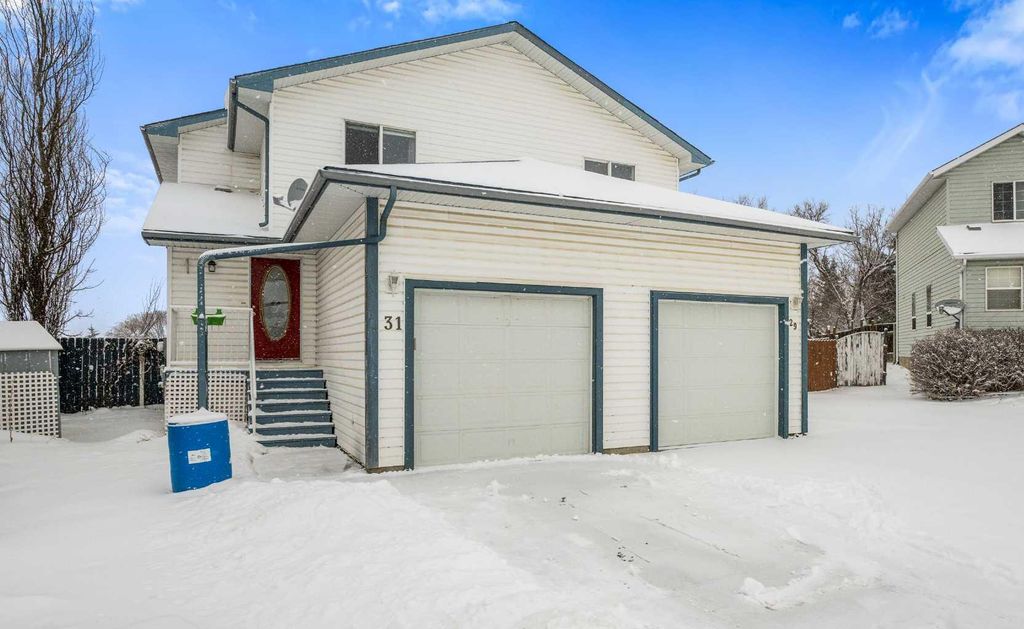Photo of 31 Ross Place, Crossfield, AB T0M 0S0 (MLS # A2292693)