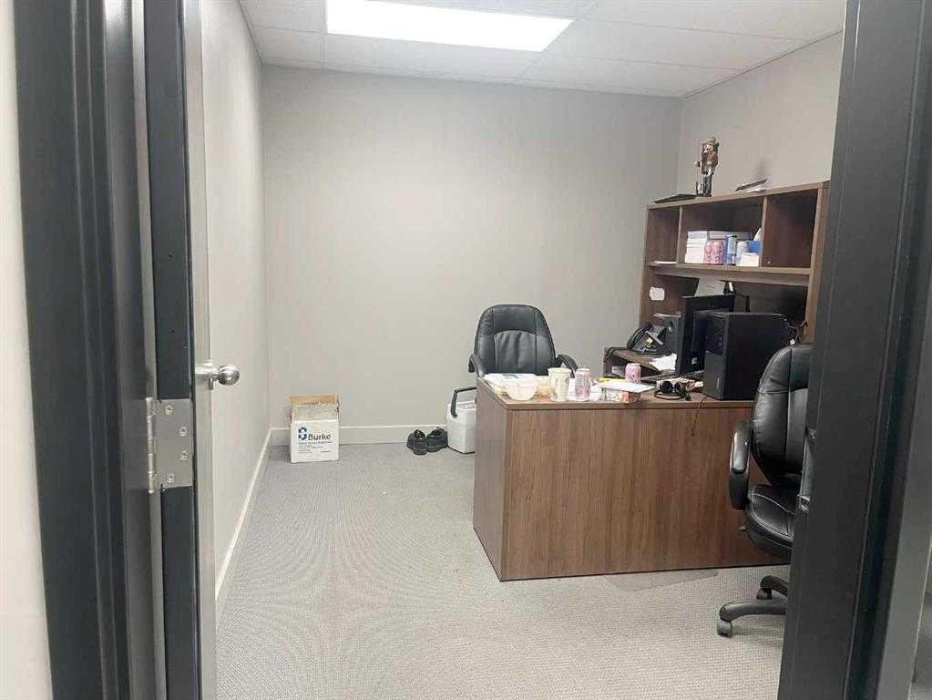 12221 44 Street SE 10