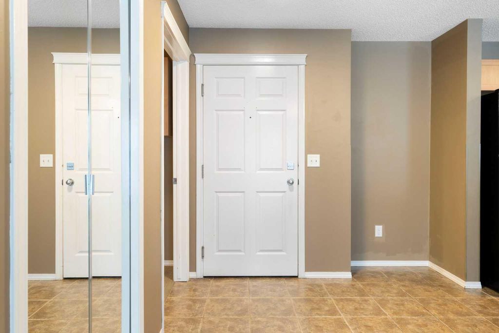 Photo of 70 Panamount Drive NW #4213, Calgary, AB T3K 5Z1 (MLS # A2287226)