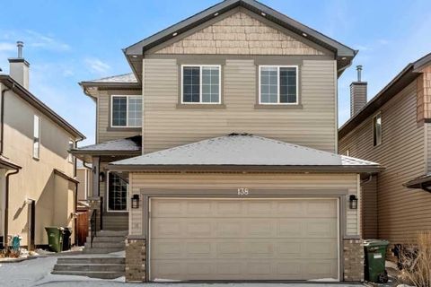 138 Saddlecrest Park NE Calgary AB T3J 5L5