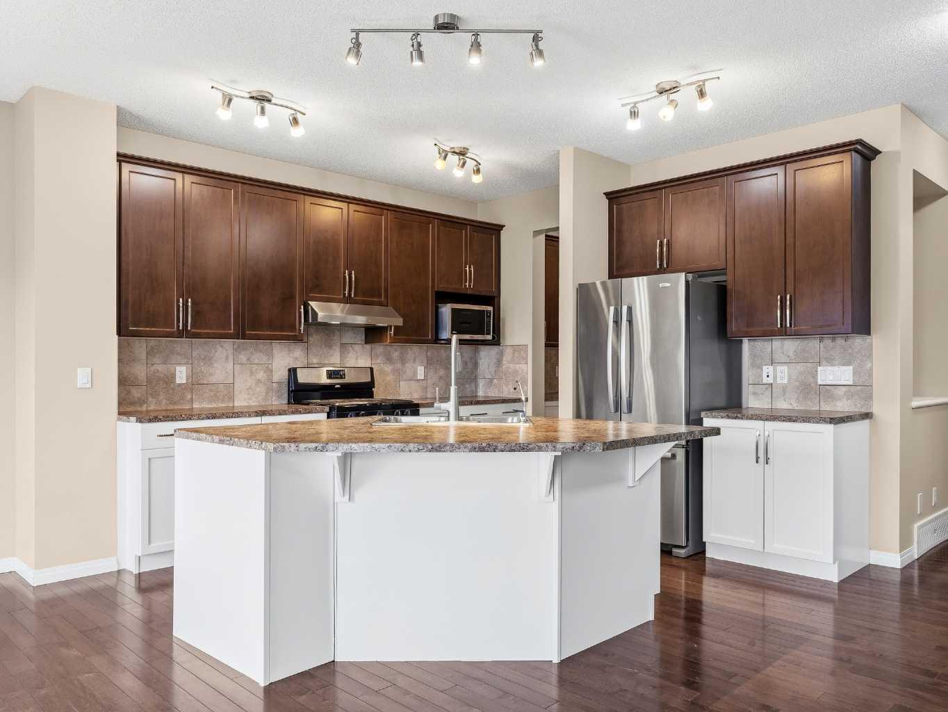 32 Panatella Parade NW