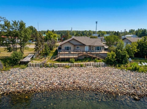 Photo of 81 Peace River Avenue Ave, Joussard, AB T0G 1J0 (MLS # A2348687)
