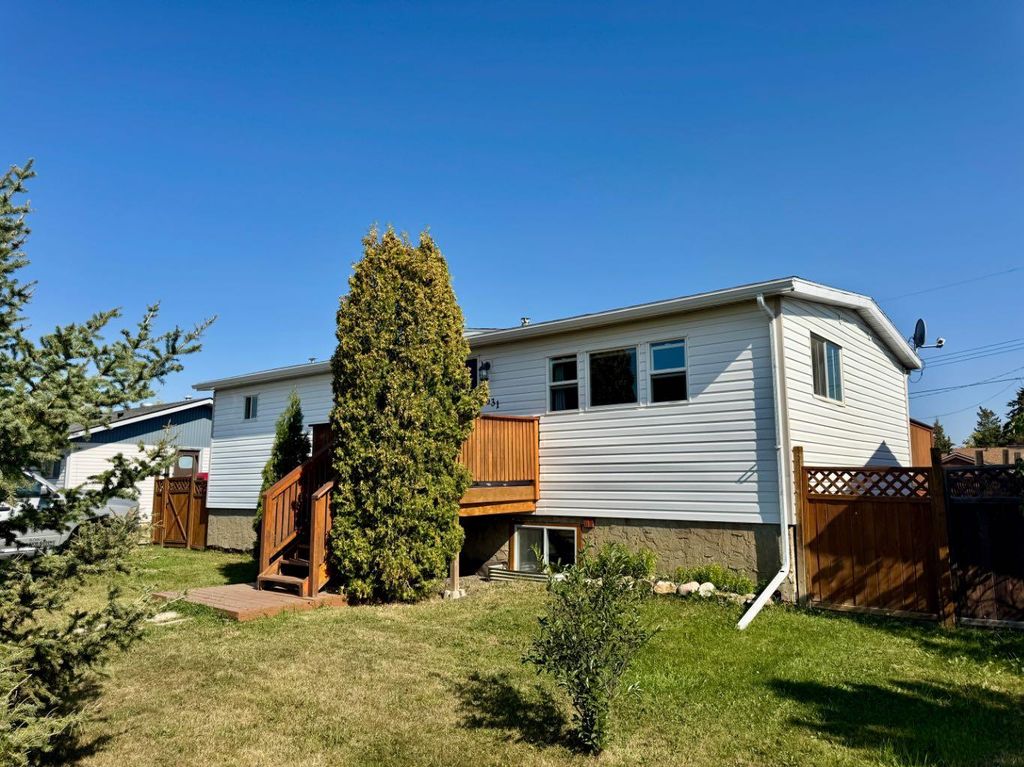 Photo of 4631 54 Street, Rycroft, AB T0H 3A0 (MLS # A2295962)