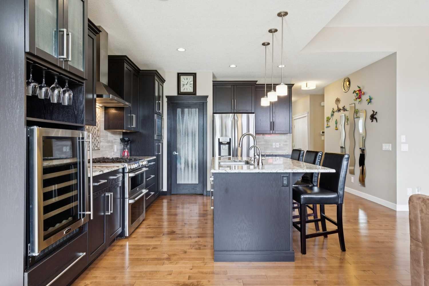 27 Ridge View Place