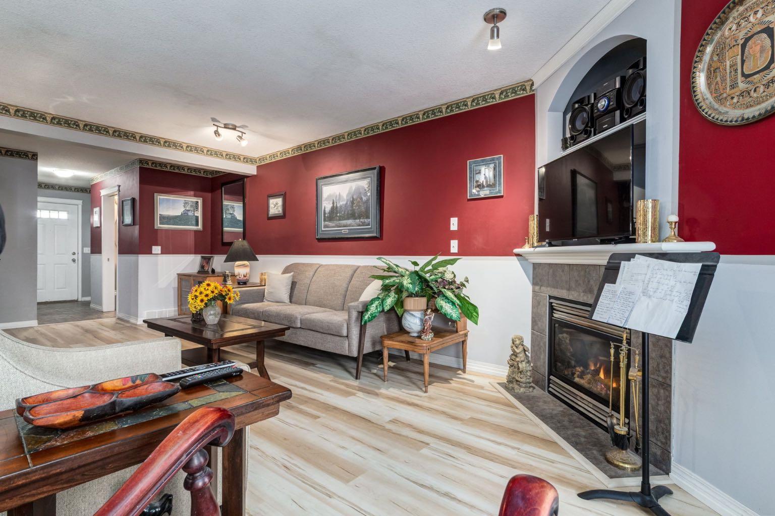 102 Cimarron Trail