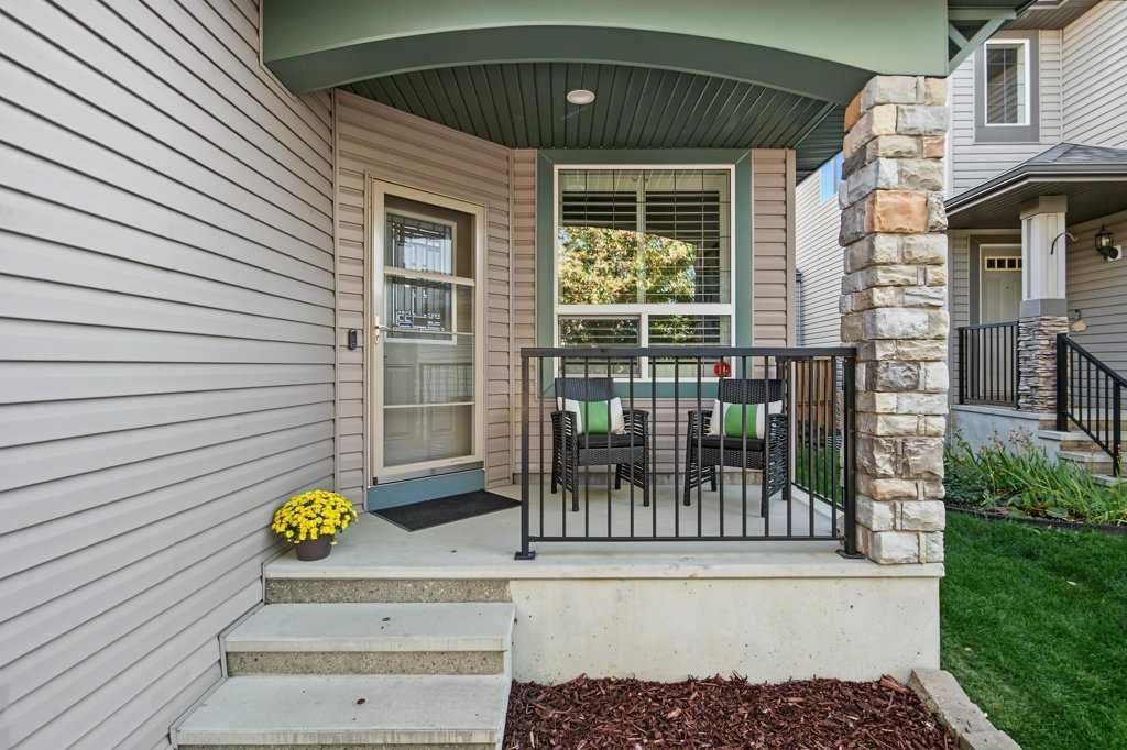 162 Brightonstone Landing SE