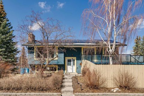 Photo of 6608 Silverview Road NW, Calgary, AB T3B 3L6 (MLS # A2305940)
